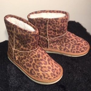 Girls Cheetah Print Boots
